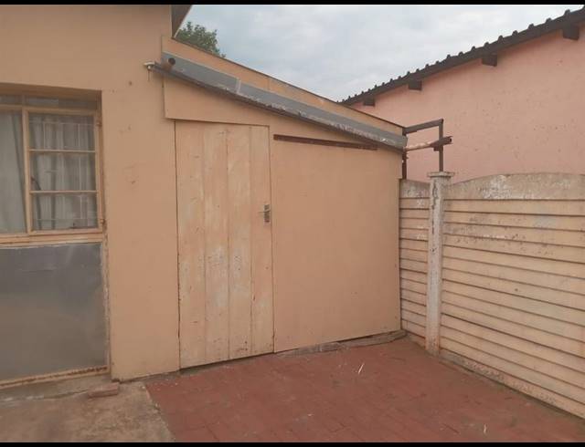 3 BEDROOM HOUSE FOR SALE IN OLIFANTSFONTEIN
